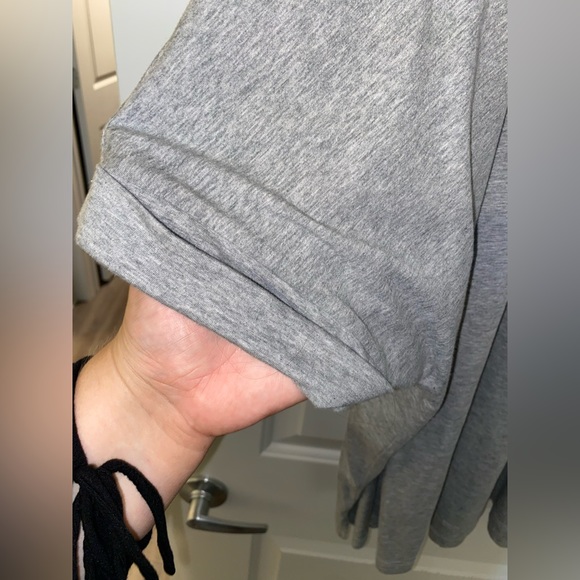 ASOS design curve oversized boyfriend tshirt with roll sleeves in gray marl - Picture 7 of 9